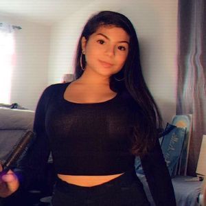 Meet your Posher, Celina